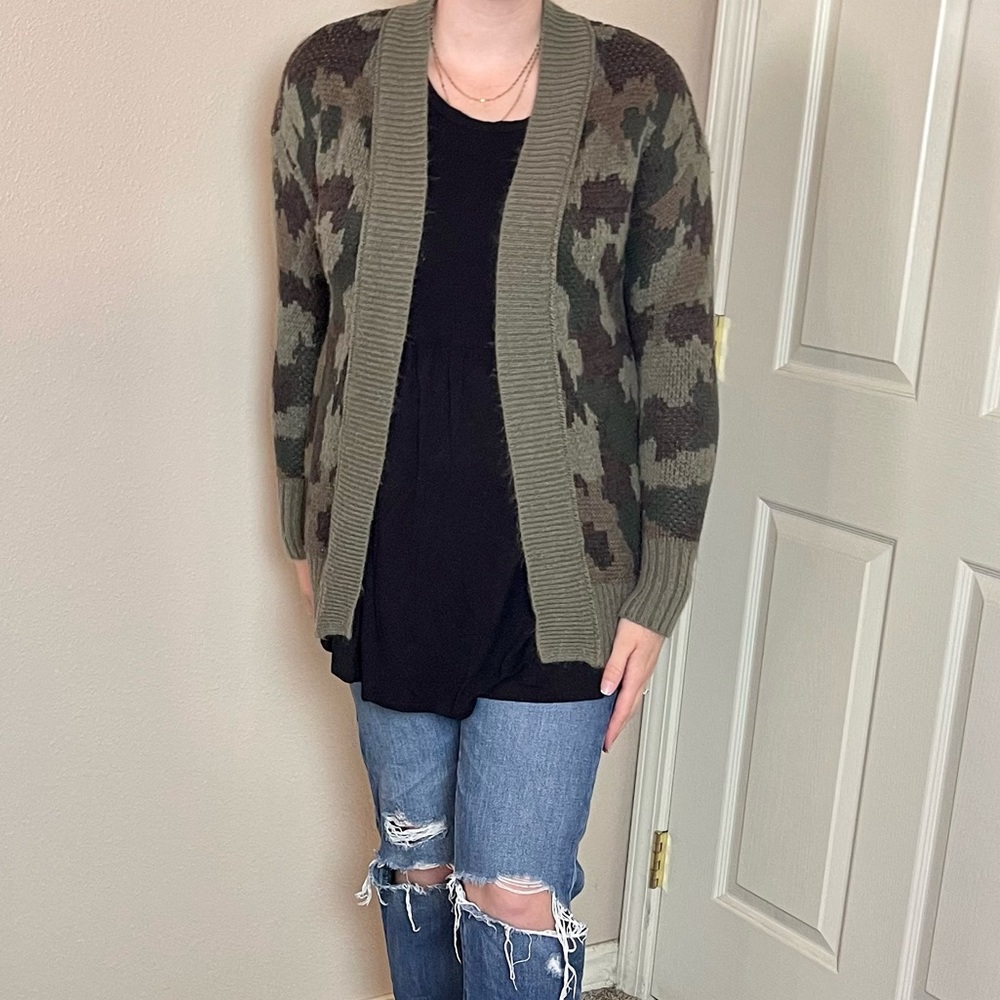 Mossimo Camo Cardigan